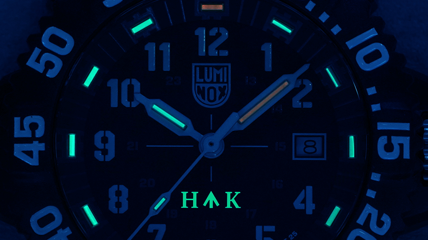 LUMINOX Symbols of Hong Kong Limited Edition